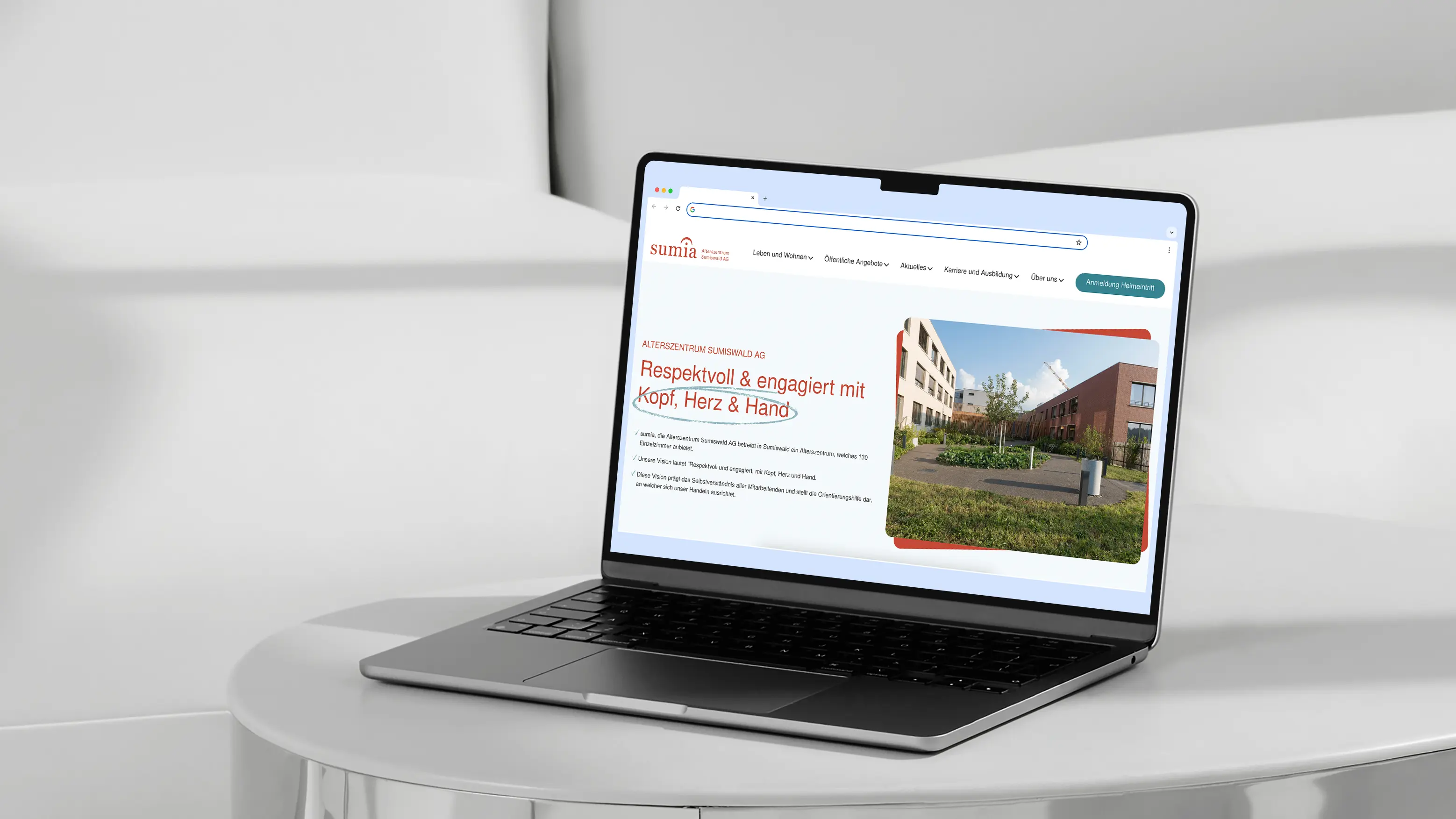 Desktopansicht Sumia Website